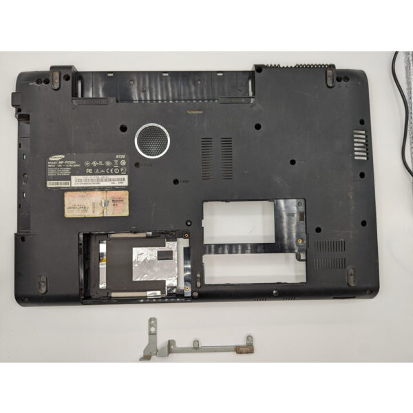 Поддон BA81-06774A-T, BA75-02232A, Samsung NP R720