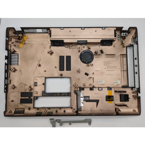 Поддон BA81-06774A-T, BA75-02232A, Samsung NP R720 — изображение 2