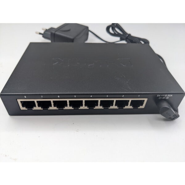 Коммутатор d-link des-1008d — изображение 2