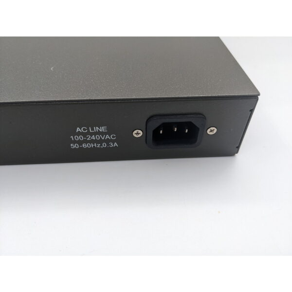 Коммутатор D-Link DES-1016D — изображение 2