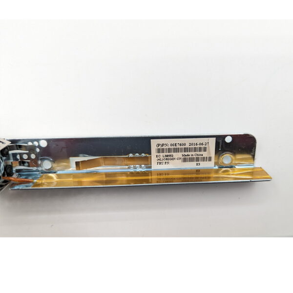 Салазки 00E7600, 2.5" (SFF), SAS, SATA, IBM eServer xSeries X3550M5, X3650M5, X3250M5, X3950X6, X3850X6, ThinkSystem SR530, SR550, SR630, SR650 — изображение 2