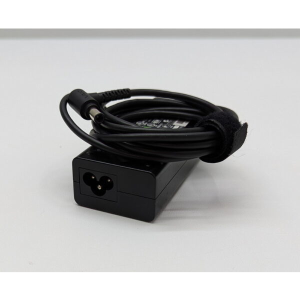 Блок питания Sony VGP-AC19V32, 19.5v, 4.7a, 90w, разъем 6.5х4.4мм, с кабелем питания