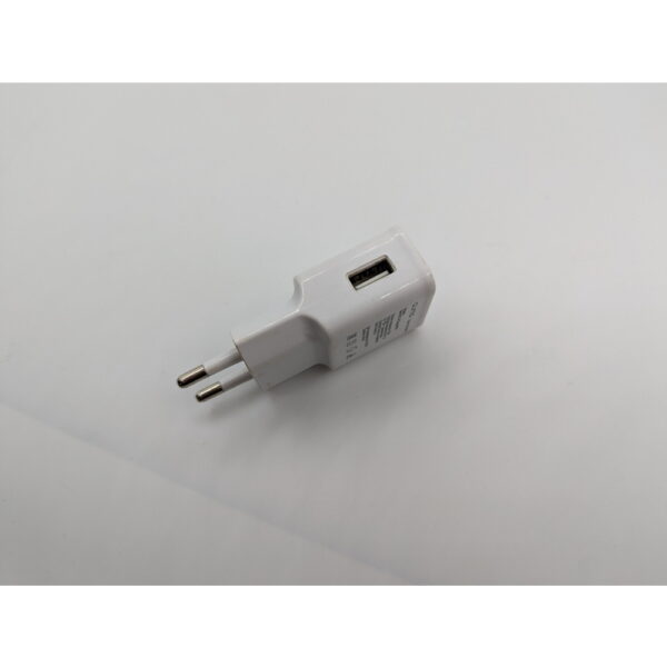 Блок питания Charger 0017, Qumo QC 3.0 поддержка QC 3.0, белый — изображение 2