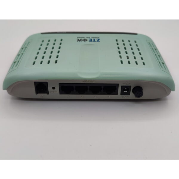 Маршрутизатор ZTE ZXDSL 831CII — изображение 2