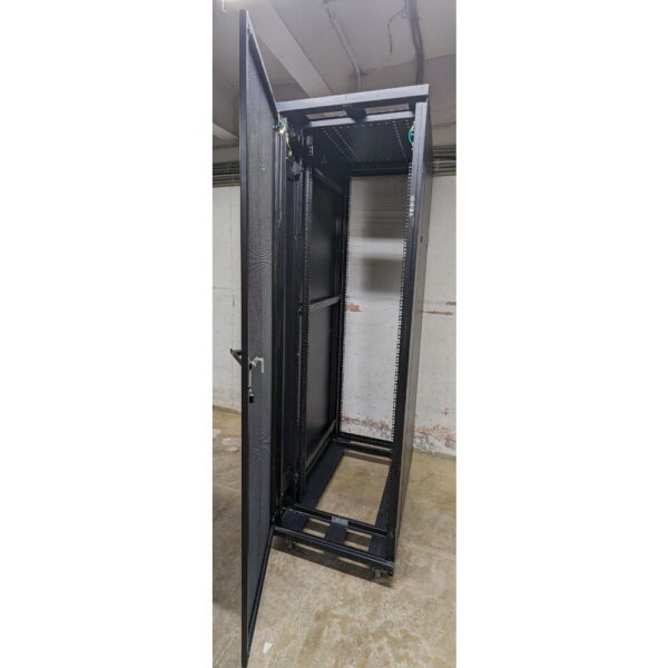 Шкаф телекоммуникационный AR2400FP1, APC, 42U