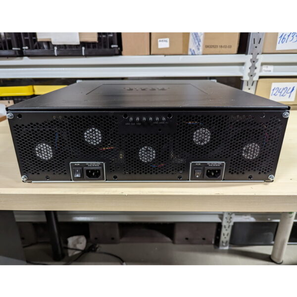 Маршрутизатор Cisco CISCO3945E/K9 без лицевой панели — изображение 3