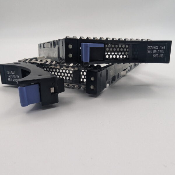 Салазки 59P5241, 2.5" (SFF), SAS, SATA, IBM eServer xSeries X336, X3200, X3200M2, X3250, X3250M2, X3350, X3400, X3455, X3500, X3550, X3600, X3650, X3655, X3700, X3755, X3800, X3850, X3850M2, X3950M2, X3950, X3950M2, X3950E