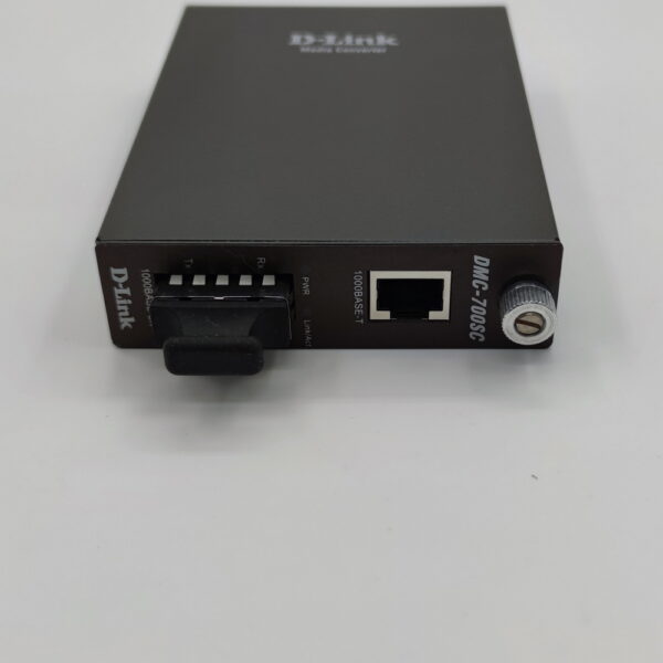 Медиаконвертер D-Link, DMC-700SC