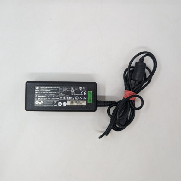 Блок питания 0225A2040, Lenovo 20V, 2A, 5.5-2.5мм — изображение 2