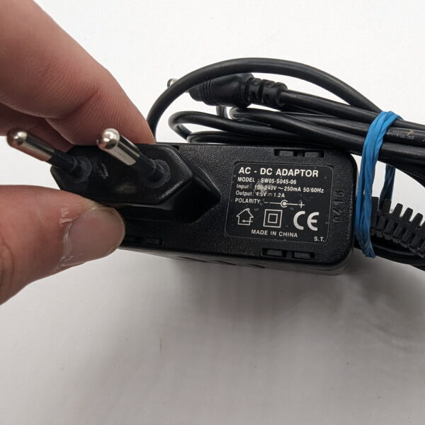 Блок питания SW05-S045-06, ADAPTER, 4.5V, 1200mA — изображение 2