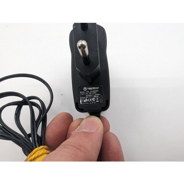 Блок питания TPA-5V0800MA, TRENDNET, 5V, 800mA — изображение 2