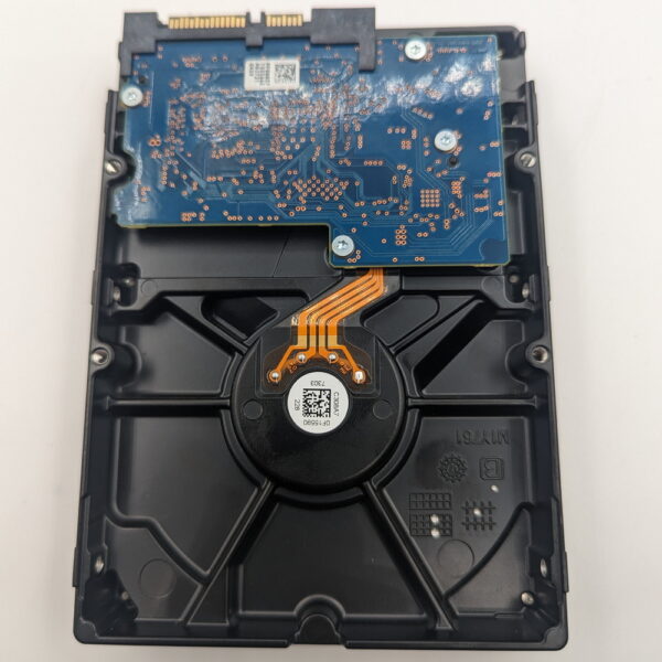 Жесткий диск DT01ACA050, Toshiba, 500 Гб, SATA, 3.5 — изображение 2