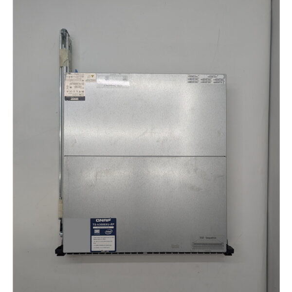 Система хранения данных TS-h3088XU-RP, QNAP, процессор Intel Xeon W-1250, оперативная память 32 Гб DDR4 ECC, контроллер Fibre Channel 2 x 25 GbE SFP28, сетевая карта 4 x 2.5 GBASE-T