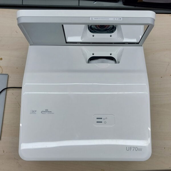Проектор Smart UF70W, 1019484