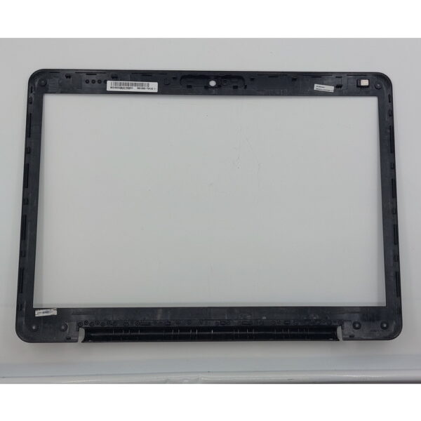 Рамка матрицы 6051B0264001, Toshiba Satellite A300 — изображение 2