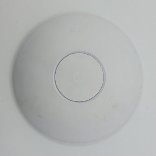 Точка доступа Ubiquiti UniFi UAP-AC-LR