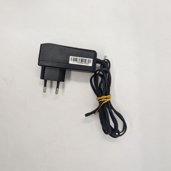 Адаптер питания CAP011051, CWT, 5V, 2.2A, 5.5-2.1MM — изображение 2