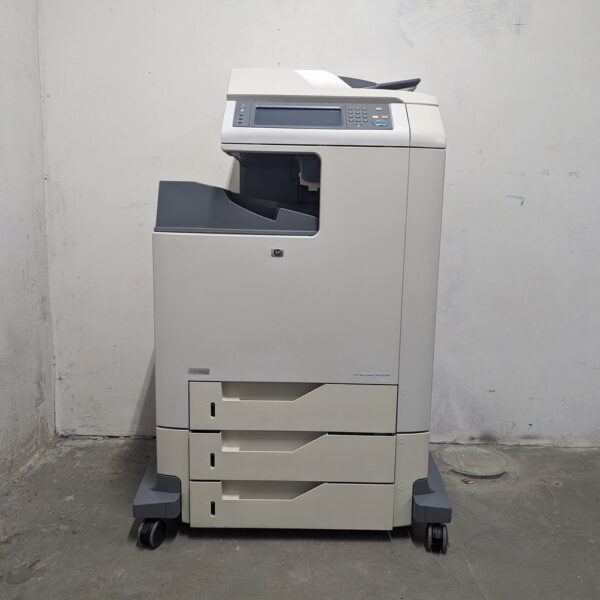 МФУ HP Color LaserJet CM4730, пробег 596728, картридж есть — изображение 2
