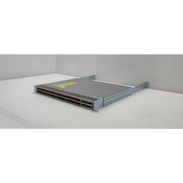 Коммутатор N2K-C2348UPQ-10GE, Cisco, 48 ports SFP+, 6 ports QSFP+