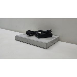 Маршрутизатор C1111-4P, 47-103139-01, Cisco, 4 ports RJ45/LAN, 2ports RJ45/WAN, 1port SFP, PoE, с кабелем и блоком питания