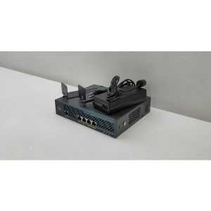 Контроллер Cisco AIR-CT2504-K9, 1 port RJ45/Base-T, 8 ports SFP, c блоком питания, 157 лицензий