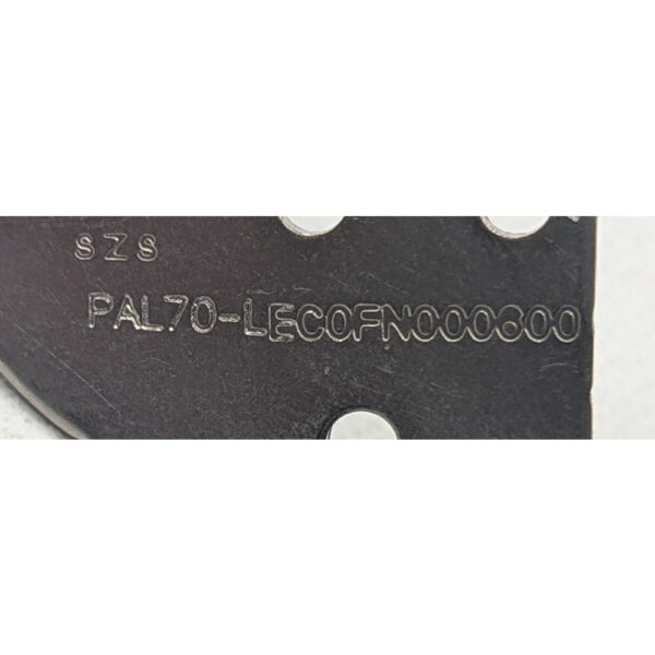 Петли ec0fn000700, ec0fn000600, Dell Latitude E6320