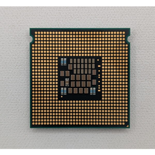 Процессор Intel Xeon 5150, 2 cores, 2.6 GHz, SL9RU