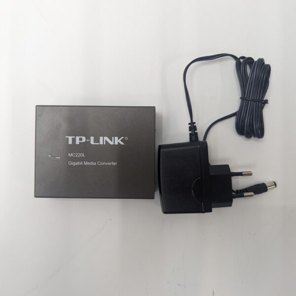 Медиаконвертер MC220L, TP-Link, 1 x RJ-45, 1 x SFP, волокно - MM, SM, 1 Гбит/с, Full-duplex, до 0.5 км