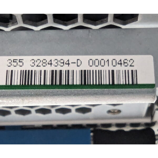 Контроллер СХД DW700-CBX, Hitachi HDS HUS VM: SSD диск Micron 100 ГБ SATA (MTFDDAC100SAL-1N1AA) - 2 шт., модуль памяти 16 Гб, DDR3 (Samsung M393B2G70BH0-YK0) - 8 шт., модуль памяти 4 Гб, DDR3 (Samsung M393B5273CH0-YH9) - 4 шт., модуль (3284394-D) - 4 шт., модуль (3284394-H) - 4 шт., модуль (3284394-I) - 1 шт., модуль (3285154-A) - 4 шт., модуль (3285153-E, HF8GR HDS) - 4 шт., трансивер 8 Gb (FTLF8528P3BCV-HD, 3285226-E, Hitachi, Finisar) - 4 шт., блок питания (3285165-А) - 2 шт.,