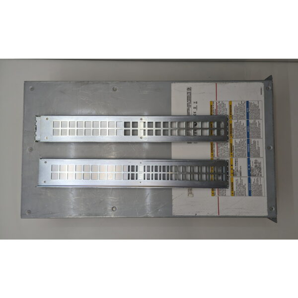 Контроллер СХД DW700-CBX, Hitachi HDS HUS VM: SSD диск Micron 100 ГБ SATA (MTFDDAC100SAL-1N1AA) - 2 шт., модуль памяти 16 Гб, DDR3 (Samsung M393B2G70BH0-YK0) - 8 шт., модуль памяти 4 Гб, DDR3 (Samsung M393B5273CH0-YH9) - 4 шт., модуль (3284394-D) - 4 шт., модуль (3284394-H) - 4 шт., модуль (3284394-I) - 1 шт., модуль (3285154-A) - 4 шт., модуль (3285153-E, HF8GR HDS) - 4 шт., трансивер 8 Gb (FTLF8528P3BCV-HD, 3285226-E, Hitachi, Finisar) - 4 шт., блок питания (3285165-А) - 2 шт.,
