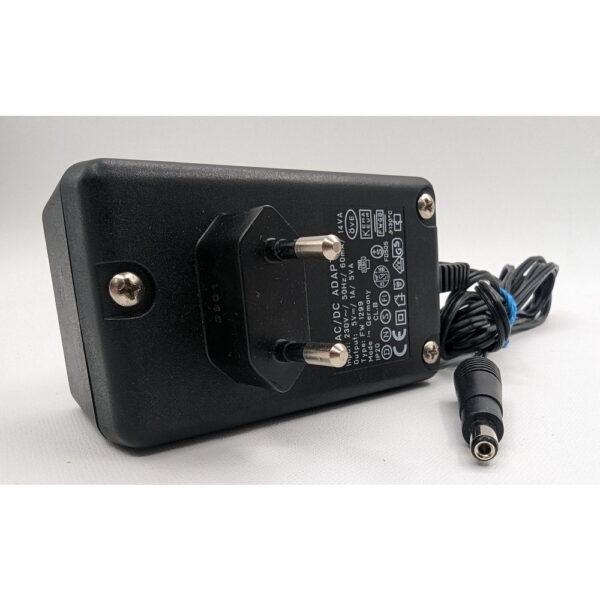 Адаптер питания 5v, 1a, 5.5x2.5