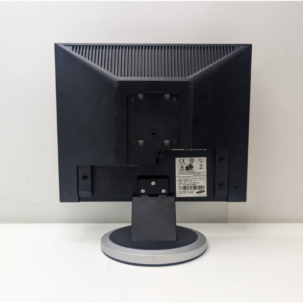 Монитор 740BF, Samsung, 17", 1280 × 1024, имеются следы эксплуатации