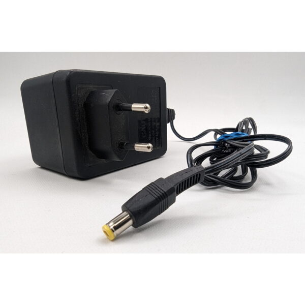 Адаптер питания am-0901000v, Amigo, 9V, 1000mA