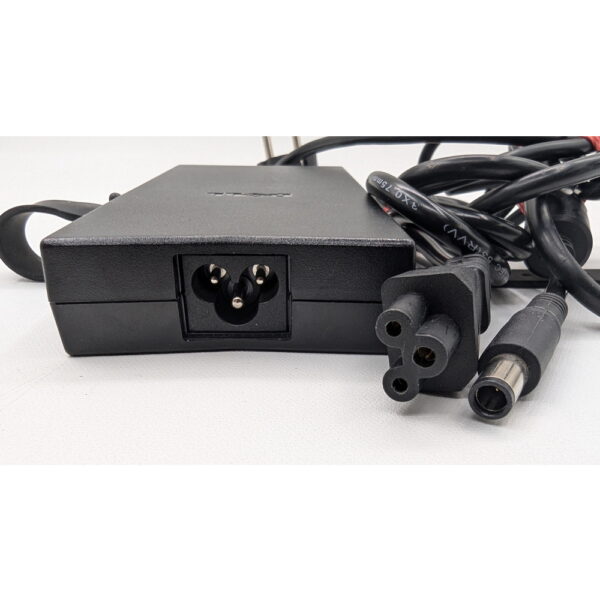 Адаптер питания 0CM161, Dell, 19.5v, 6.7a, 130w, с кабелем питания