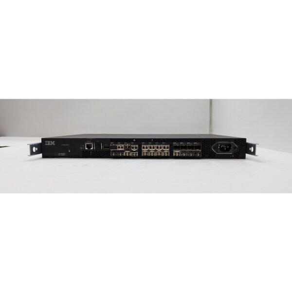 Коммутатор 2498-B24, IBM
