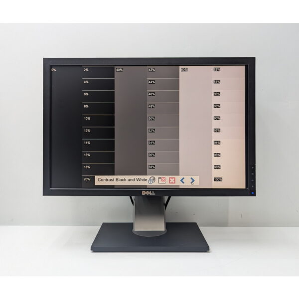 Монитор Dell 2209WAf, 22", 1680 x 1050, имеются следы эксплуатации
