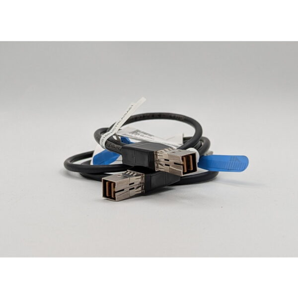 Кабель 00AR272, 00Y8350, IBM Storwize V3700, Mini SAS HD To Mini SAS HD, 0.6 m
