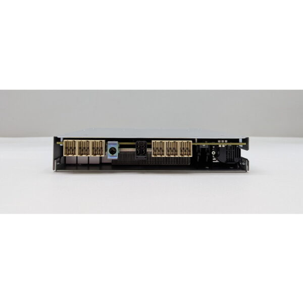 Контроллер 00AR108 (00AR104, 00RY382), IBM Storwize V3700: Материнская плата R0636-B0001-03, R0636-G0001-07, Сетевая карта 8Gb FC 4 Port Host Interface Card (4377336YM) – 1 шт., SSD SanDisk X110 32GB (SD6SA1M-032G-1011, 00WK898, 00RY303) – 1 шт., Модуль памяти 4GB PC3L-10600 (MT18KDF51272AZ-1G4) – 2 шт., Аккумулятор 00Y4643 (90Y7689) - 1 шт., Процессор Intel Celeron G530T (SR05K) 2 GHz - 1 шт.