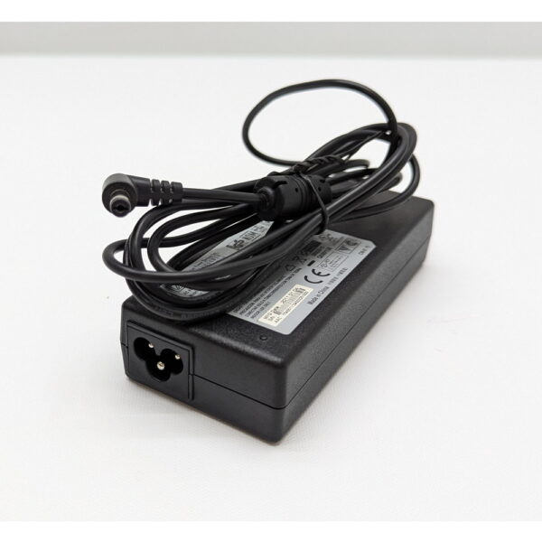 Адаптер питания NB-90B19, APD, 19v, 4,74a, 90w