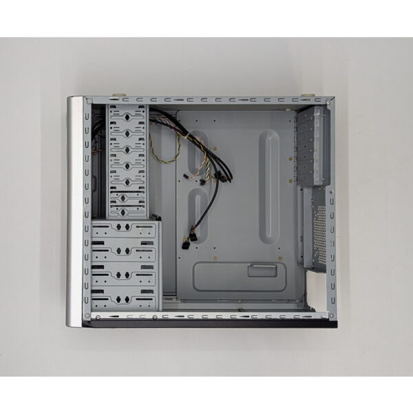 Корпус InWin, без БП, ATX