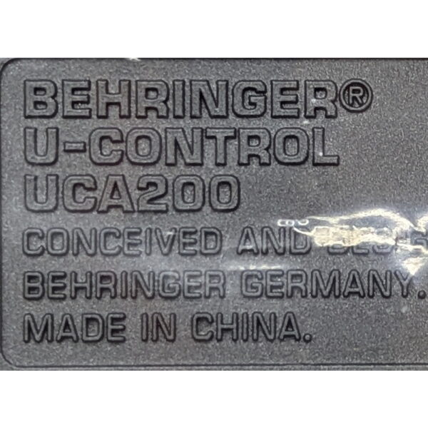 Звуковая плата UCA200, Behringer