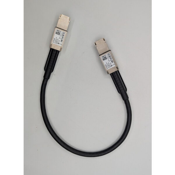 Кабель AL7018001-E6, Avaya VSP 7000 Series