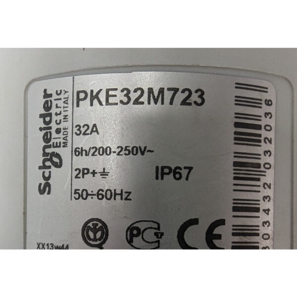 Вилка кабельная PKE32M723, Schneider Electric, 32А, 2P+E, IP67, 220В, с кабелем C19 2,2 M