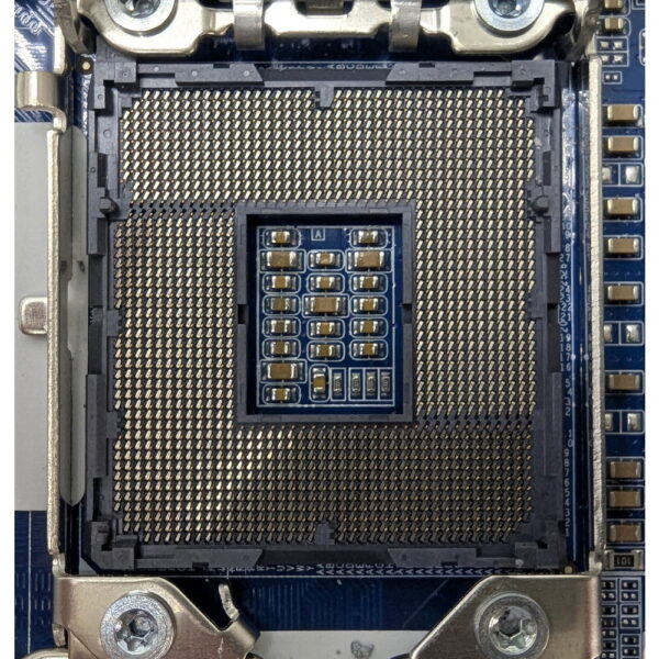 Материнская плата GQ-X220AK0001-R, GA-7TTSH-RH, Hitachi, LGA1366
