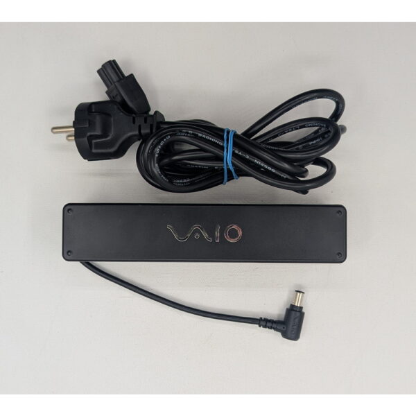 Адаптер питания VGP-AC19V30, ADP-90XH B, Sony, без кабеля питания, 19.5v 6.15a (6.5-4.4)