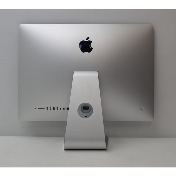 Моноблок A1418 Apple iMac 21.5" (54.6 см), (2015 года), процессор Intel i5 1.6GHz, оперативная память 8 Гб DDR4, видеокарта Intel HD Graphis 6000 1536 Мб, SSD диск 480 Гб, macOS Mojave, имеются следы эксплуатации, без мышки и клавиатуры!
