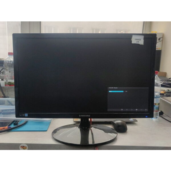 Монитор Samsung LS22B300B, 21.5", 1920 x 1080, имеются следы эксплуатации