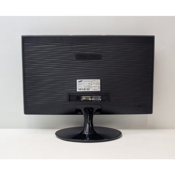 Монитор Samsung LS22B300B, 21.5", 1920 x 1080, имеются следы эксплуатации