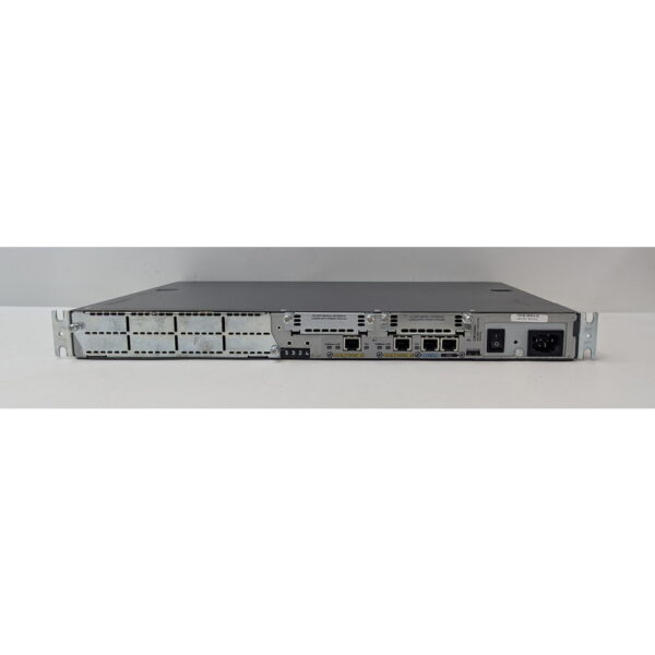 Маршрутизаторы Cisco 2621