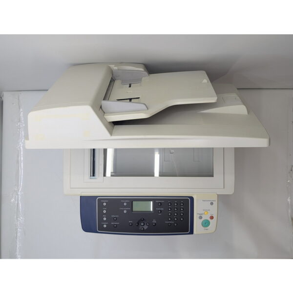 Xerox Workcentre 3550, пробег 151914, замятие первого лотка, со второго печатает нормально, не исправен верхний автоподатчик, возможно, требуется замена роликов.
